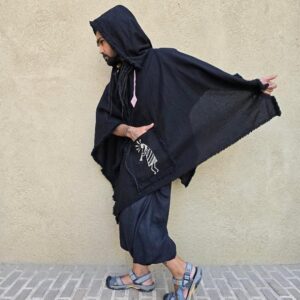 شنل جلوبسته کلاه شیطونی رنگ فرانسوی